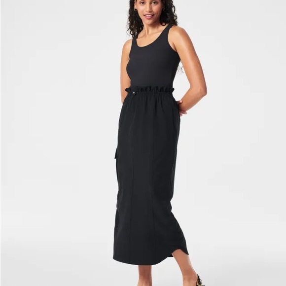 SPANX Dresses & Skirts - SPANX Casual Fridays Cargo Maxi Dress in Black